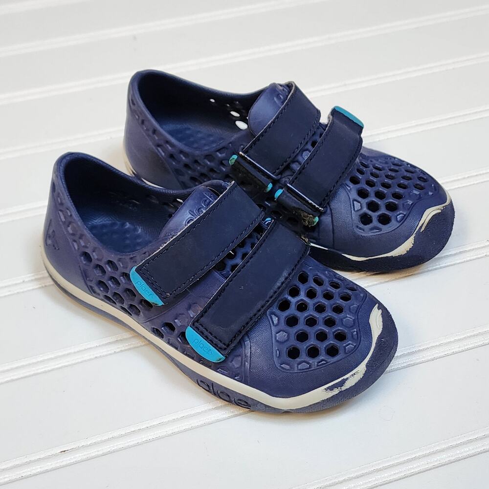 Plae Mimo Kids Crown Blue Water Shoes Sandals Size 11